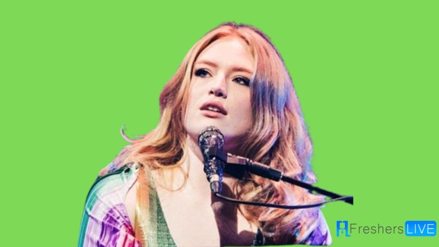 Is Freya Ridings Married? Who Is Freya Ridings Married To?