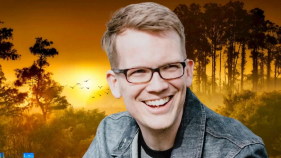 Hank Green Net Worth in 2023 How Rich is He Now?