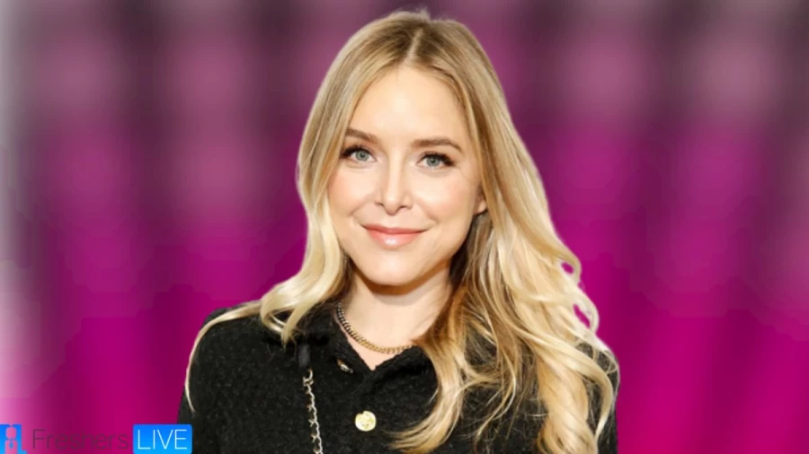 Jenny Mollen Net Worth in 2023 How Rich is She Now?