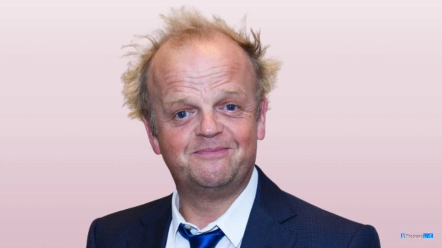 Toby Jones Net Worth in 2023 How Rich is He Now?