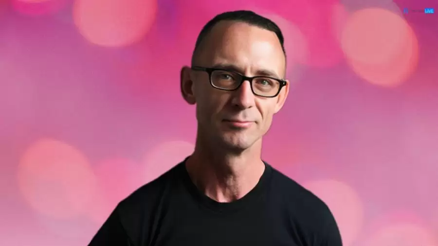 Chuck Palahniuk Net Worth in 2023 How Rich is He Now?