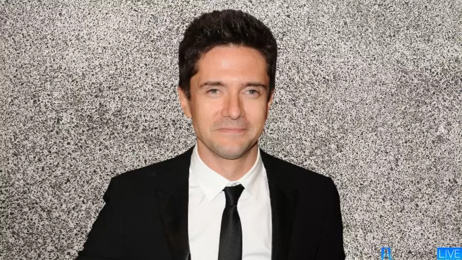 Topher Grace Net Worth in 2023 How Rich is He Now?