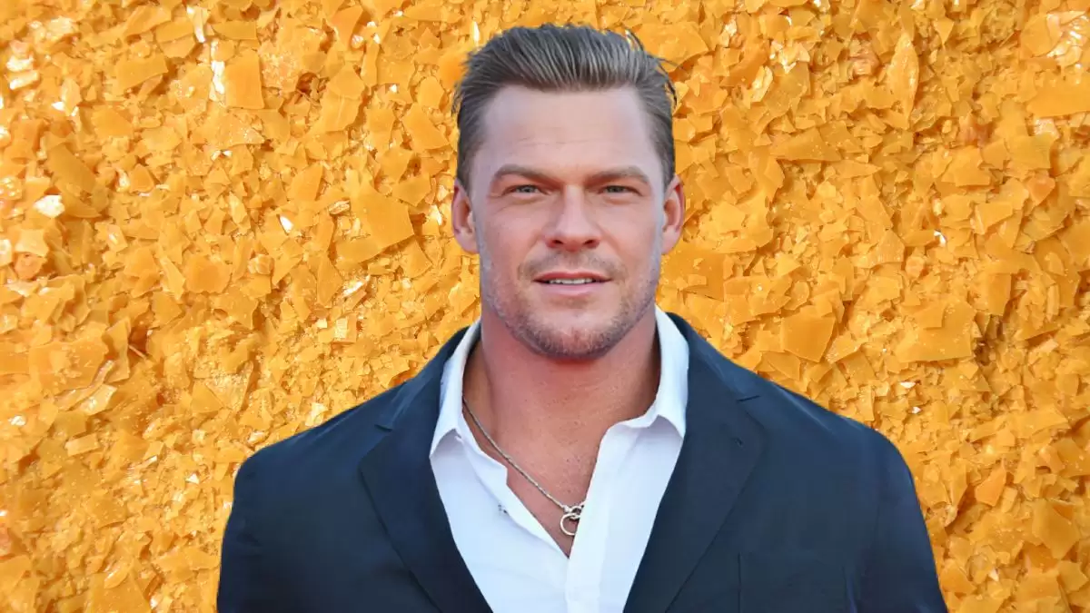 Alan Ritchson Height How Tall is Alan Ritchson?