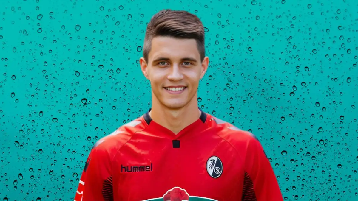 Bartosz Kapustka Net Worth in 2023 How Rich is He Now?