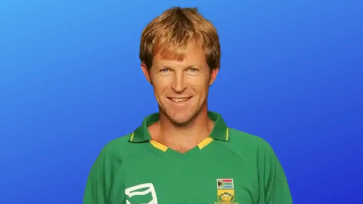 Jonty Rhodes Net Worth in 2023 How Rich is He Now?