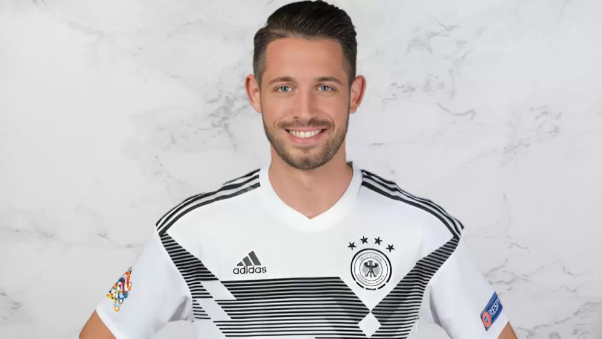 Mark Uth Net Worth in 2023 How Rich is He Now?