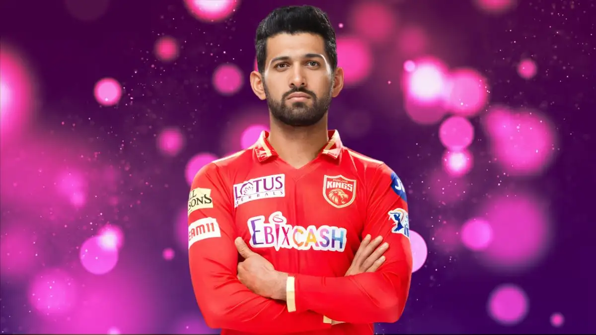 Sikandar Raza Net Worth in 2023 How Rich is He Now?