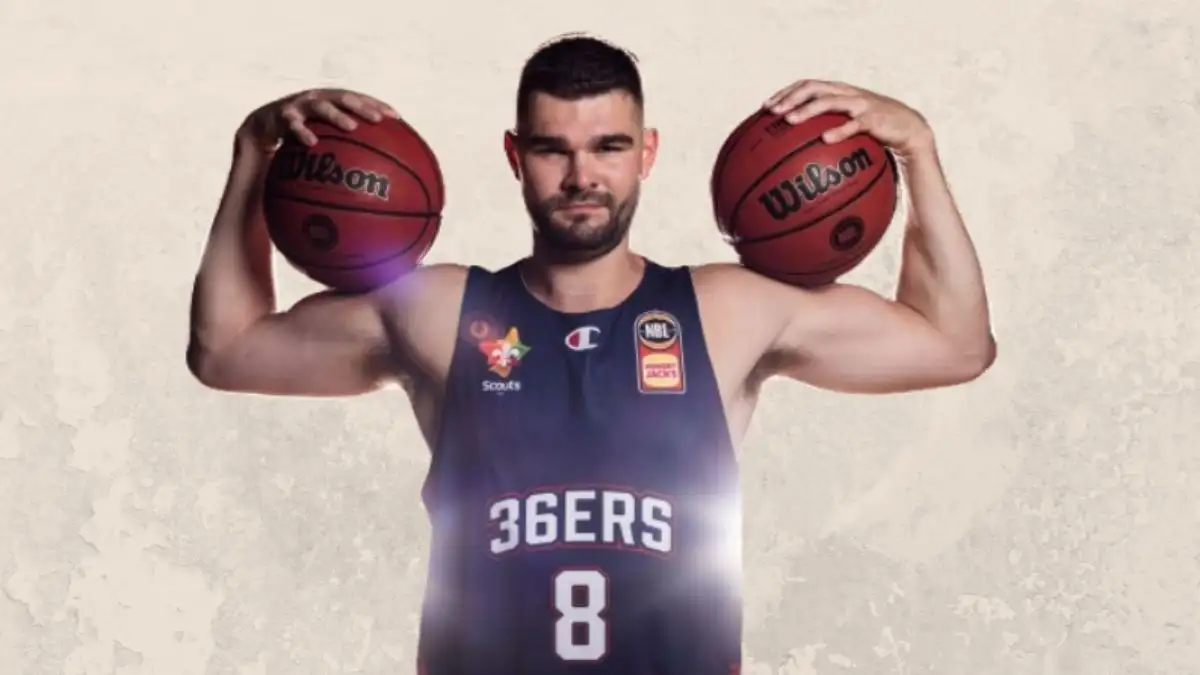 Isaac Humphries Net Worth in 2023 How Rich is He Now?