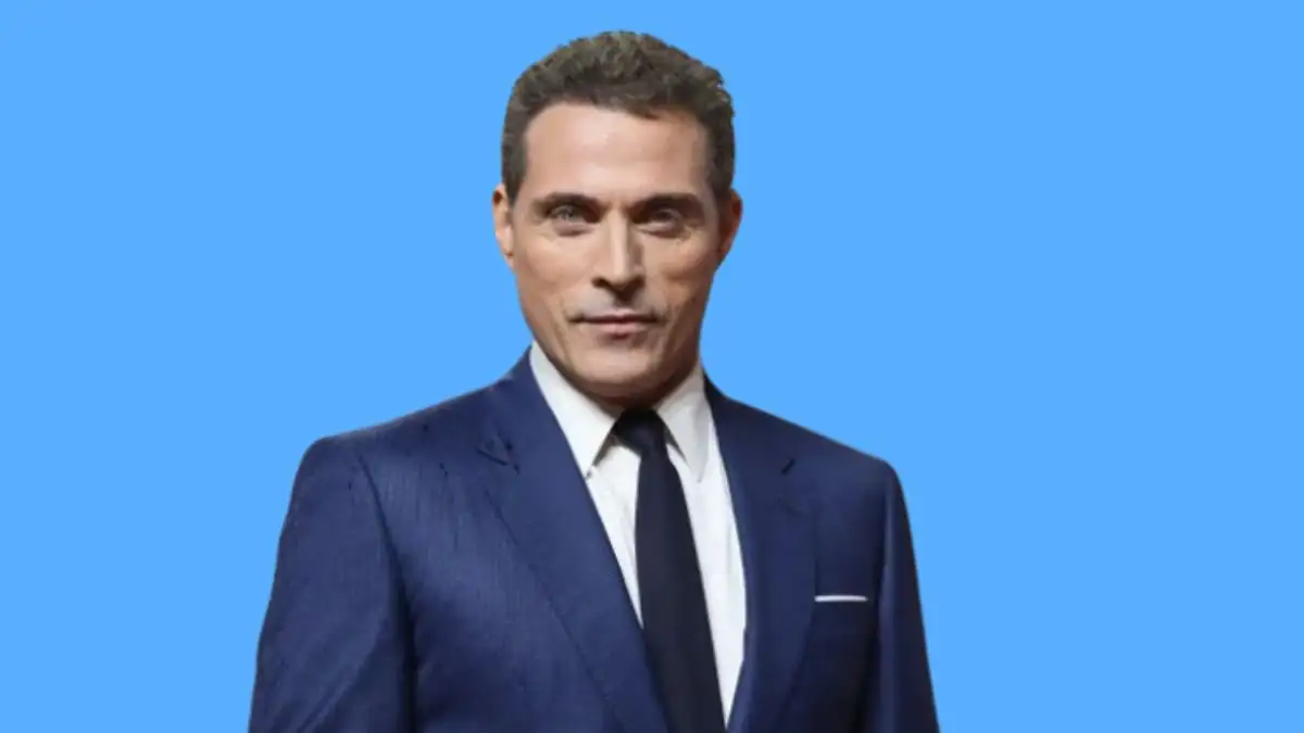 Rufus Sewell Net Worth in 2023 How Rich is He Now?