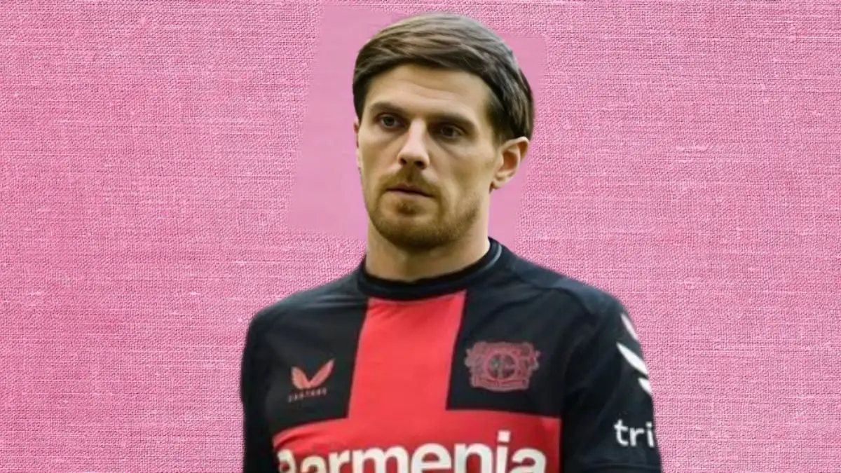 Jonas Hofmann Net Worth in 2024 How Rich is He Now?