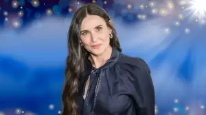 Has Demi Moore Had Plastic Surgery? Who is  Demi Moore?