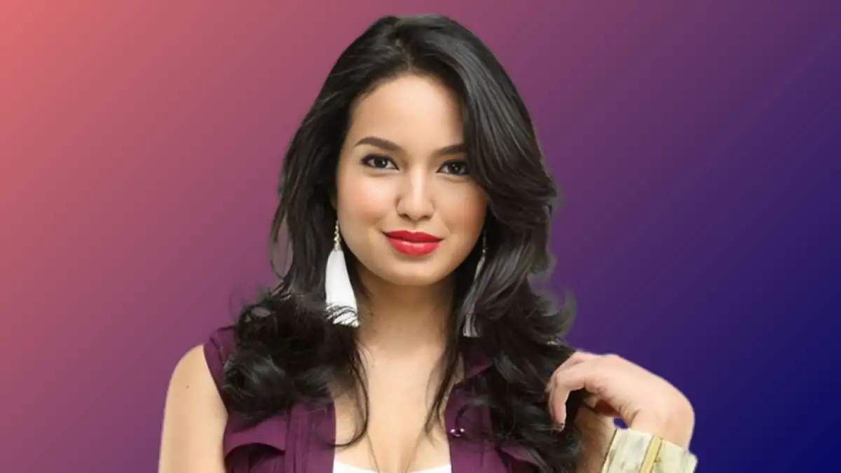 Sarah Lahbati Height How Tall is Sarah Lahbati?